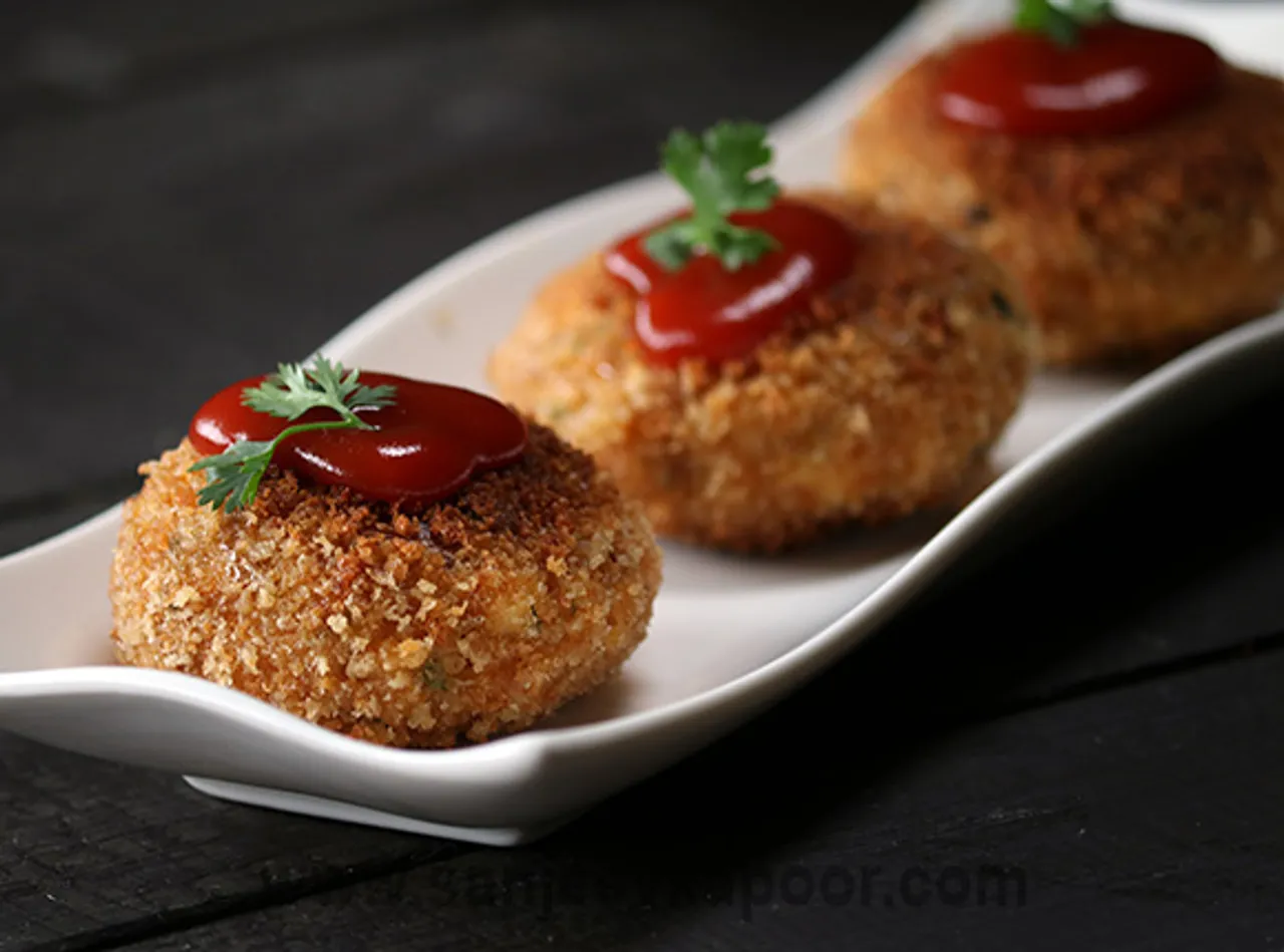 Crispy Chicken Cutlets