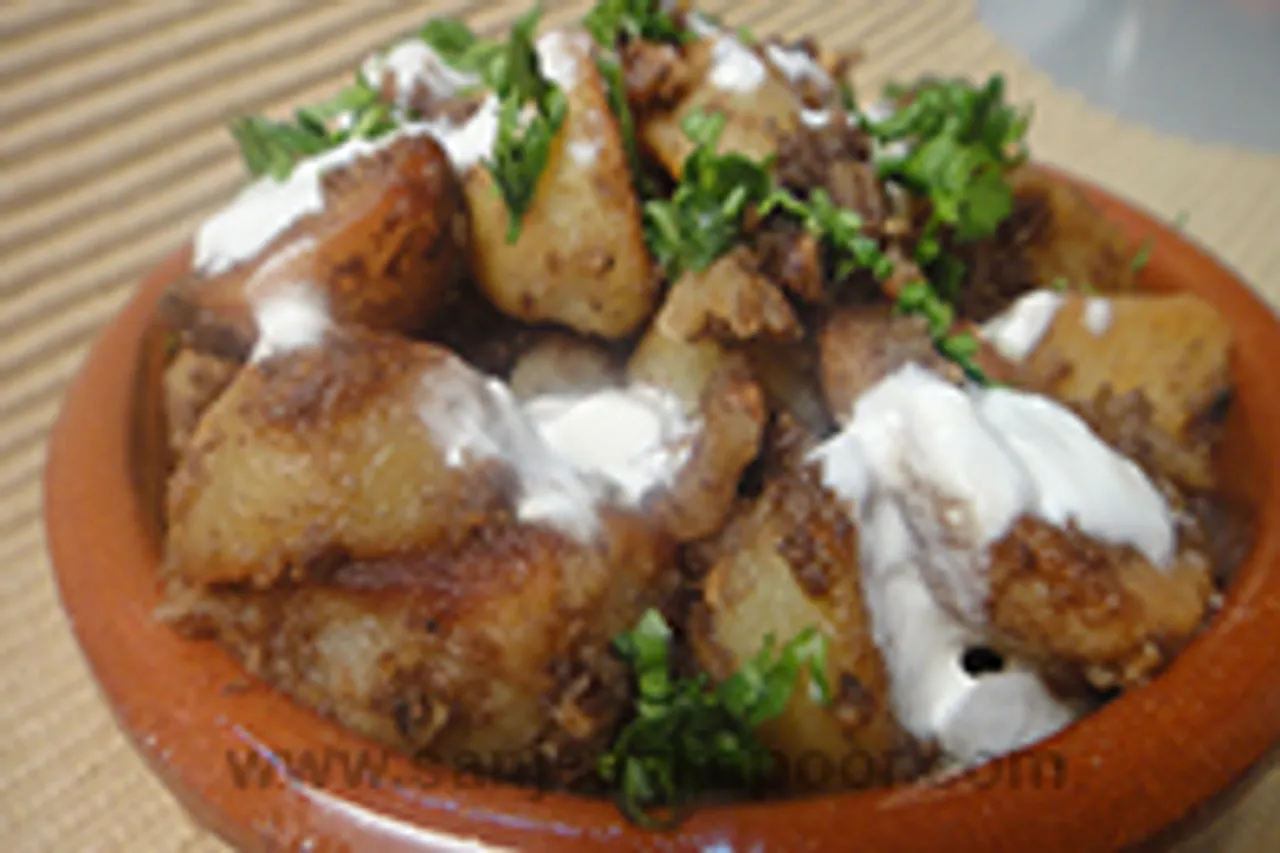 Baby Potatoes in Tamarind Sauce