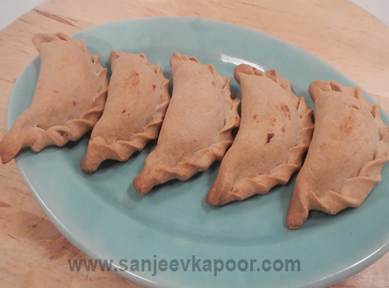 Baked Karanji