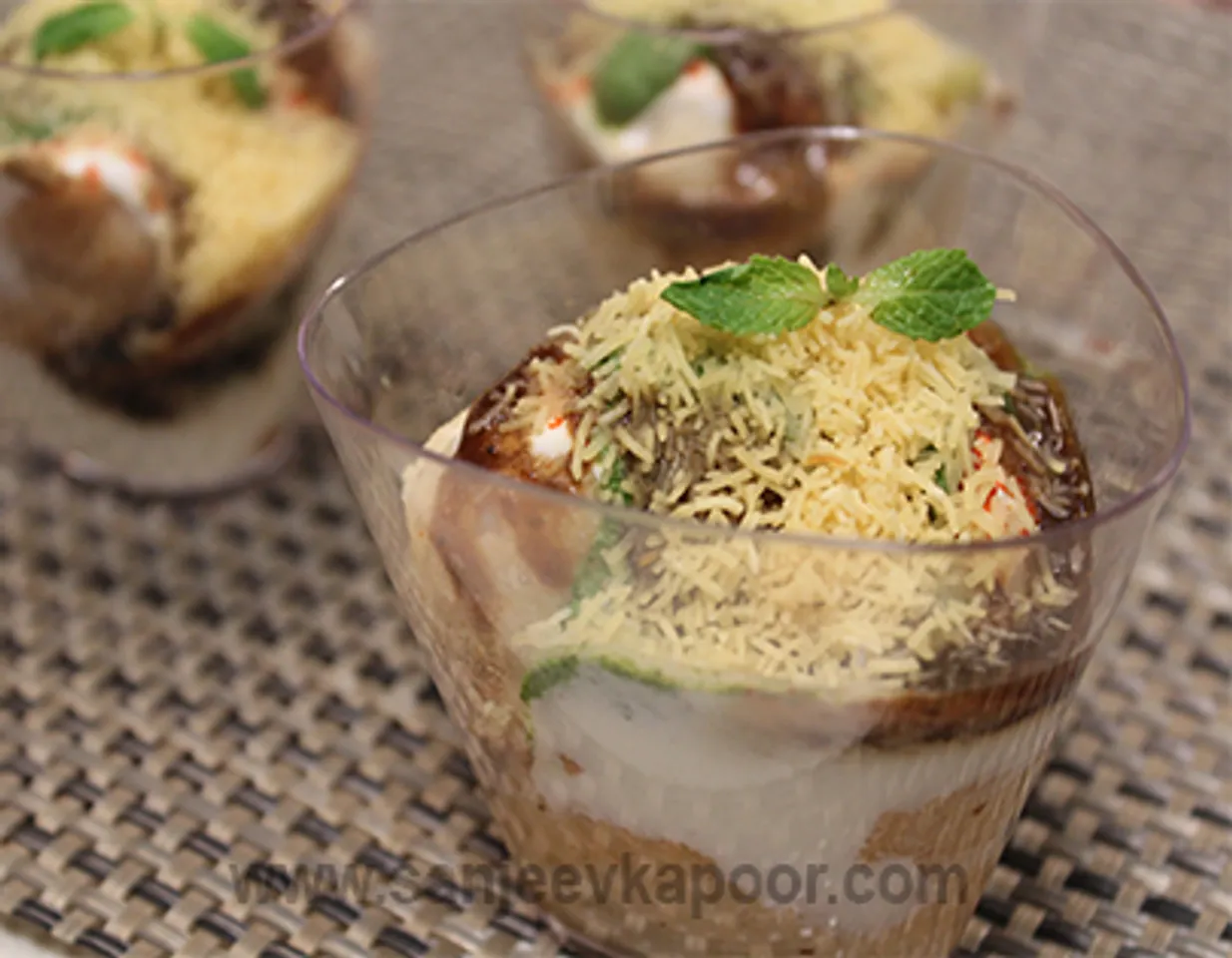 Medu Vada Chaat