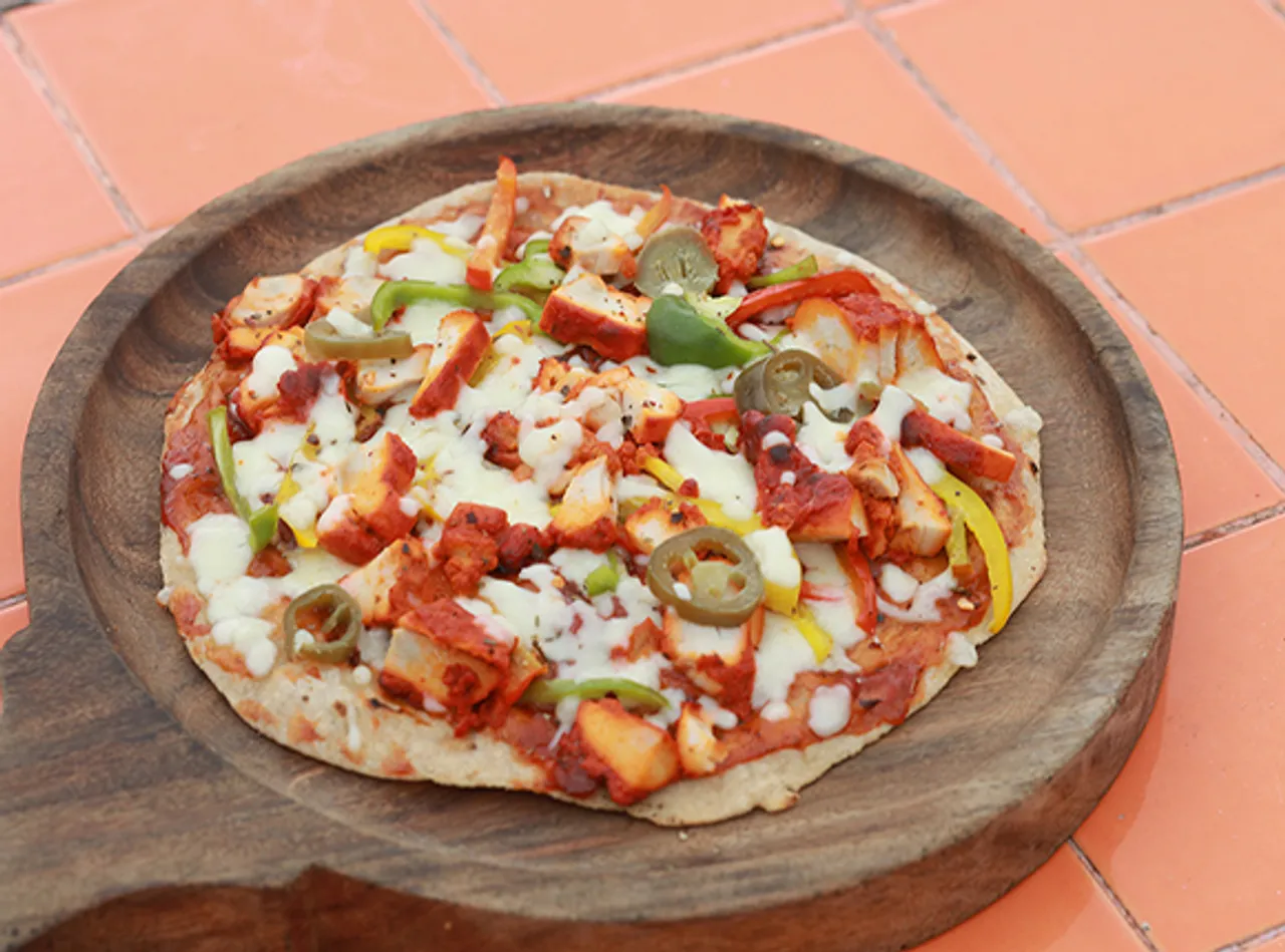 Cheeseburst Roti Pizza - SK Khazzan