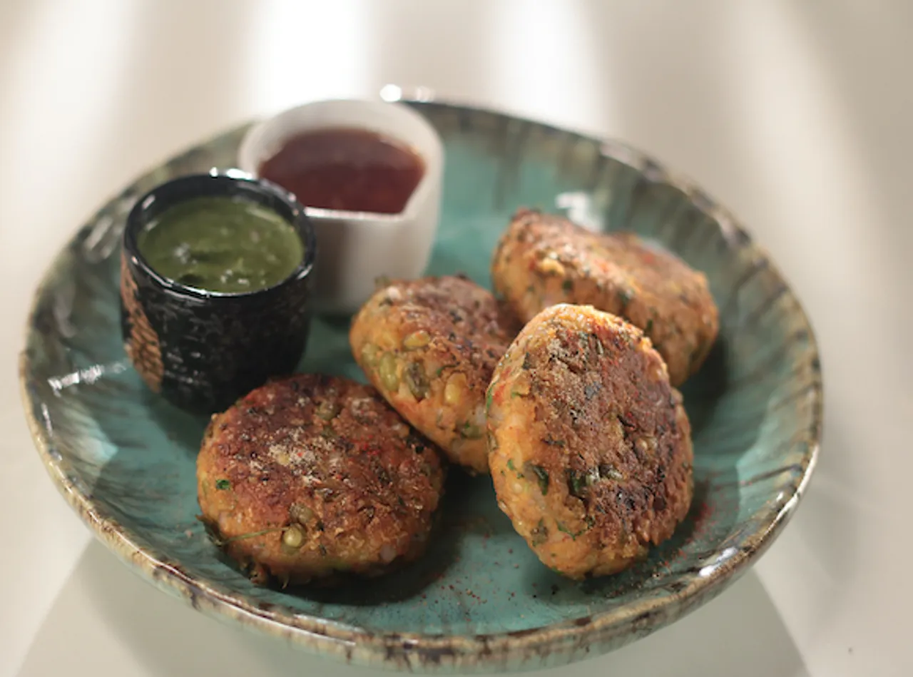 Green Moong Oats Tikki - SK Khazana