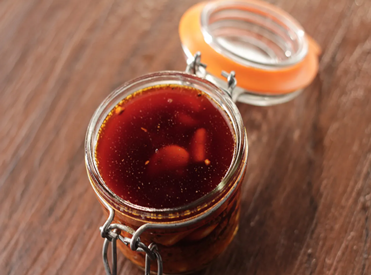 Garlic Pickle
