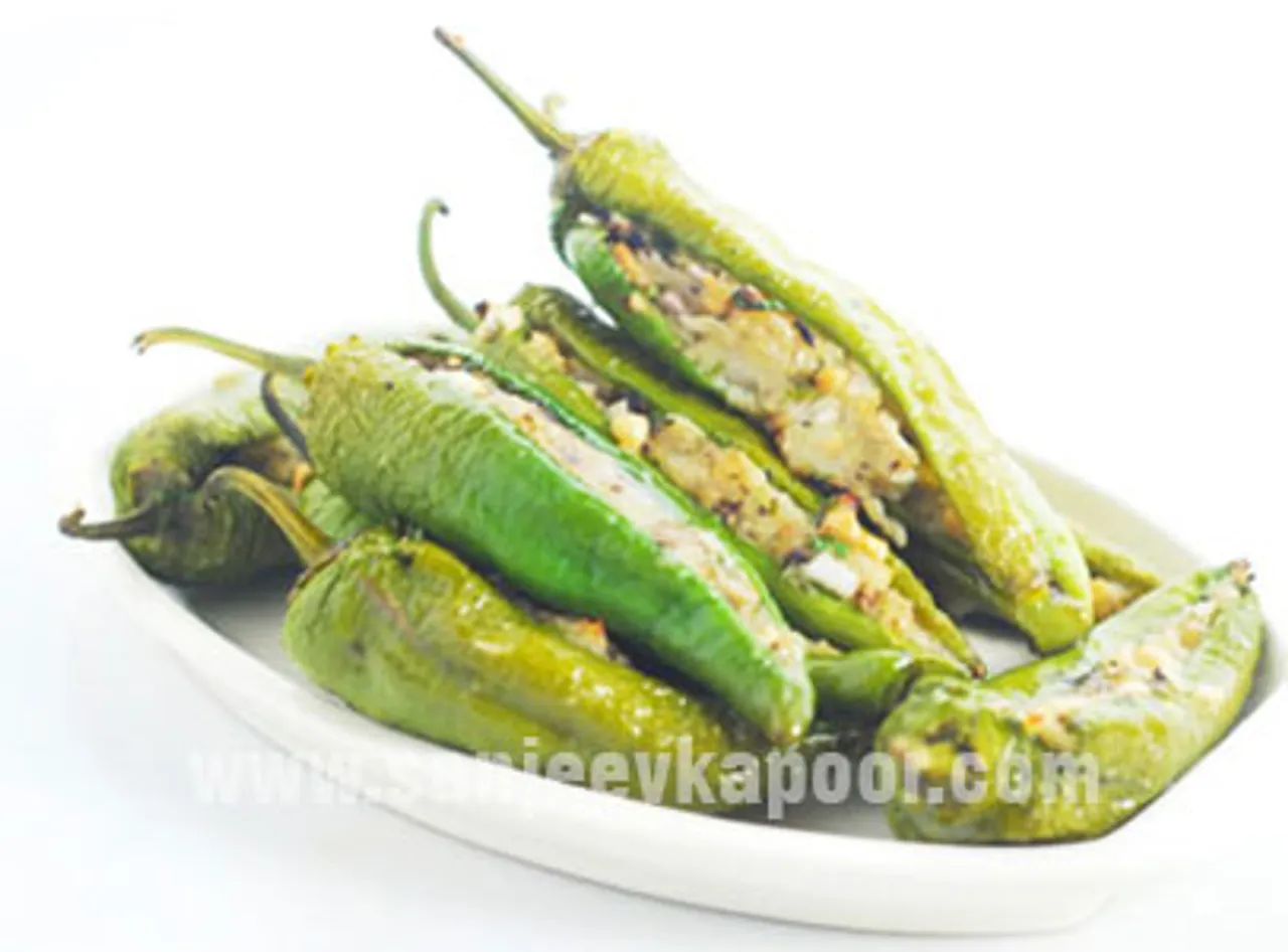 Baked Stuffed Chilli