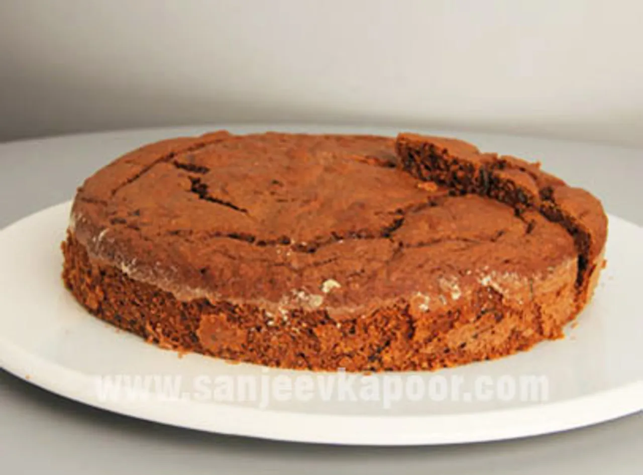 Chocolate And Prune Cake