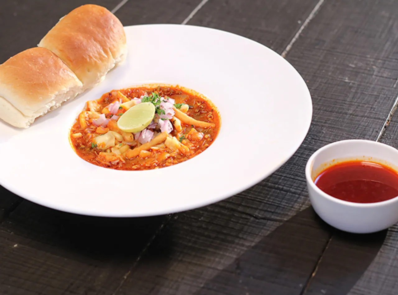 Missal Pav - SK Khazana