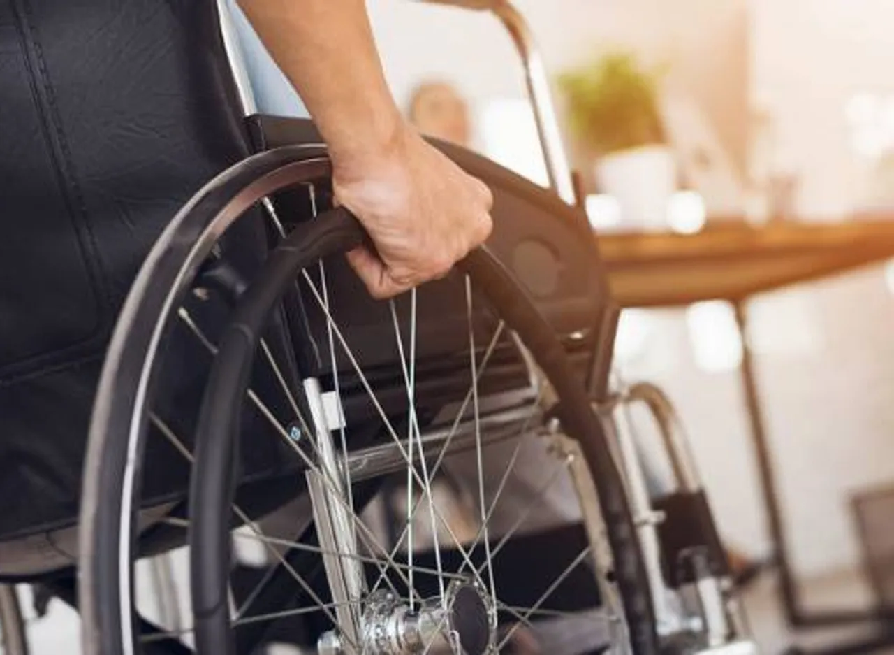 disabled peoples helping equipments camp