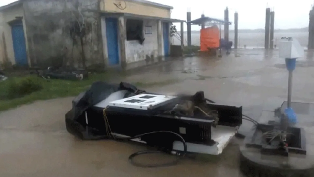 Cyclone Dana