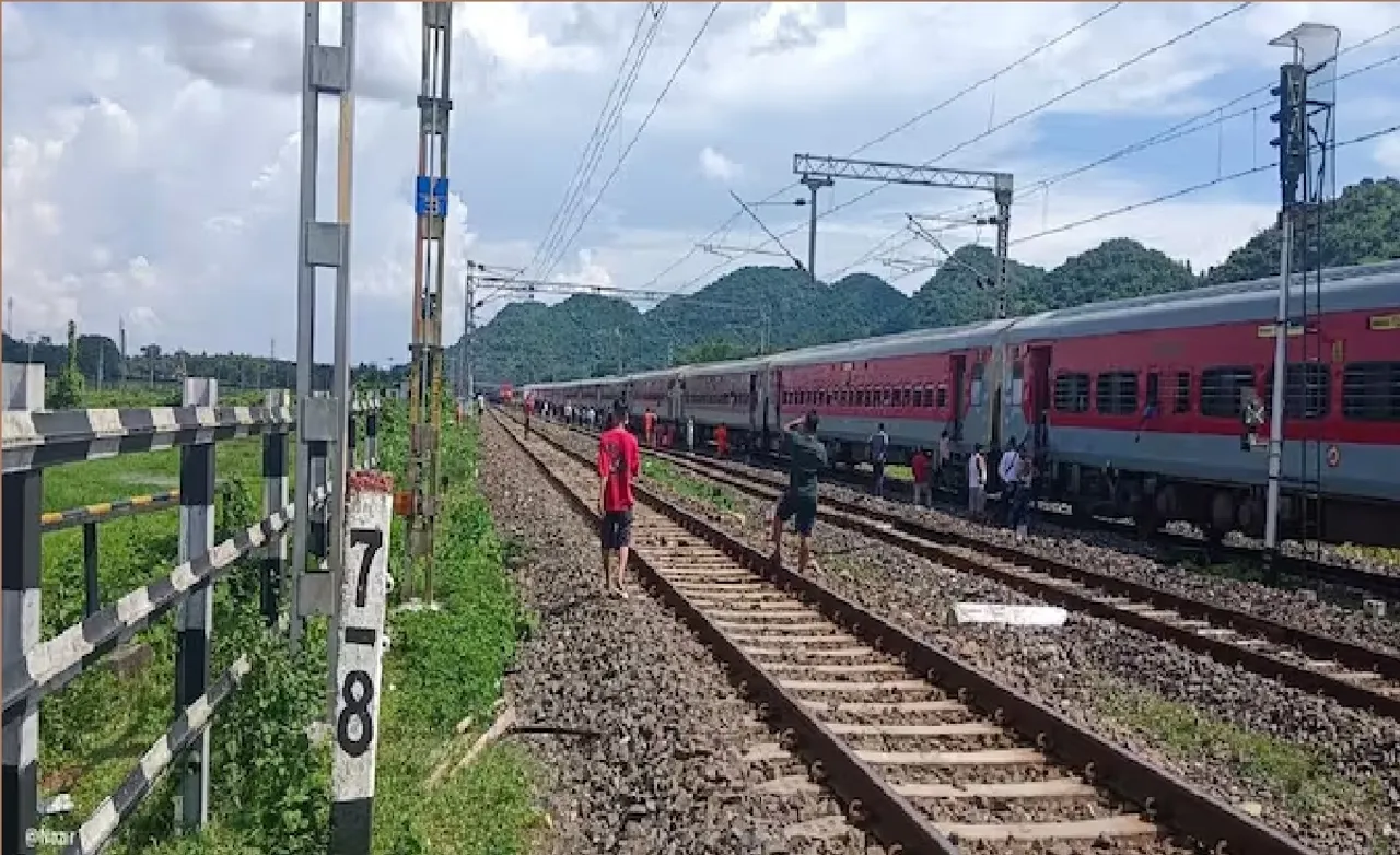  railway track