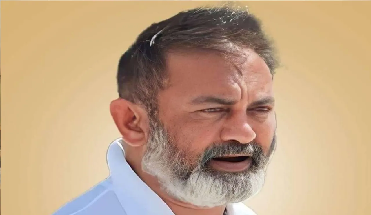 Congress leader Paresh Dhanani suffers heart attack