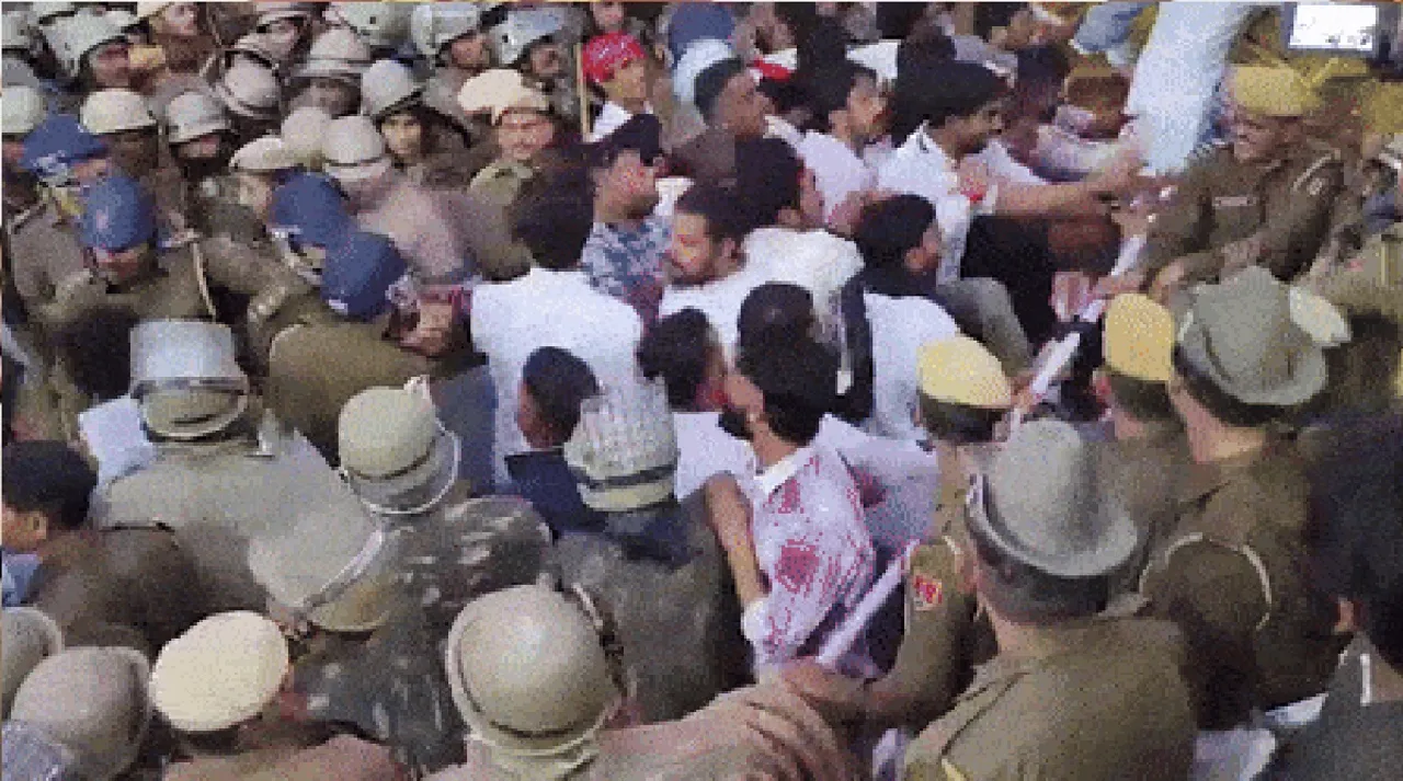 Clash at Udaipur palace over feud between Mewar family head and cousin, 3 injured