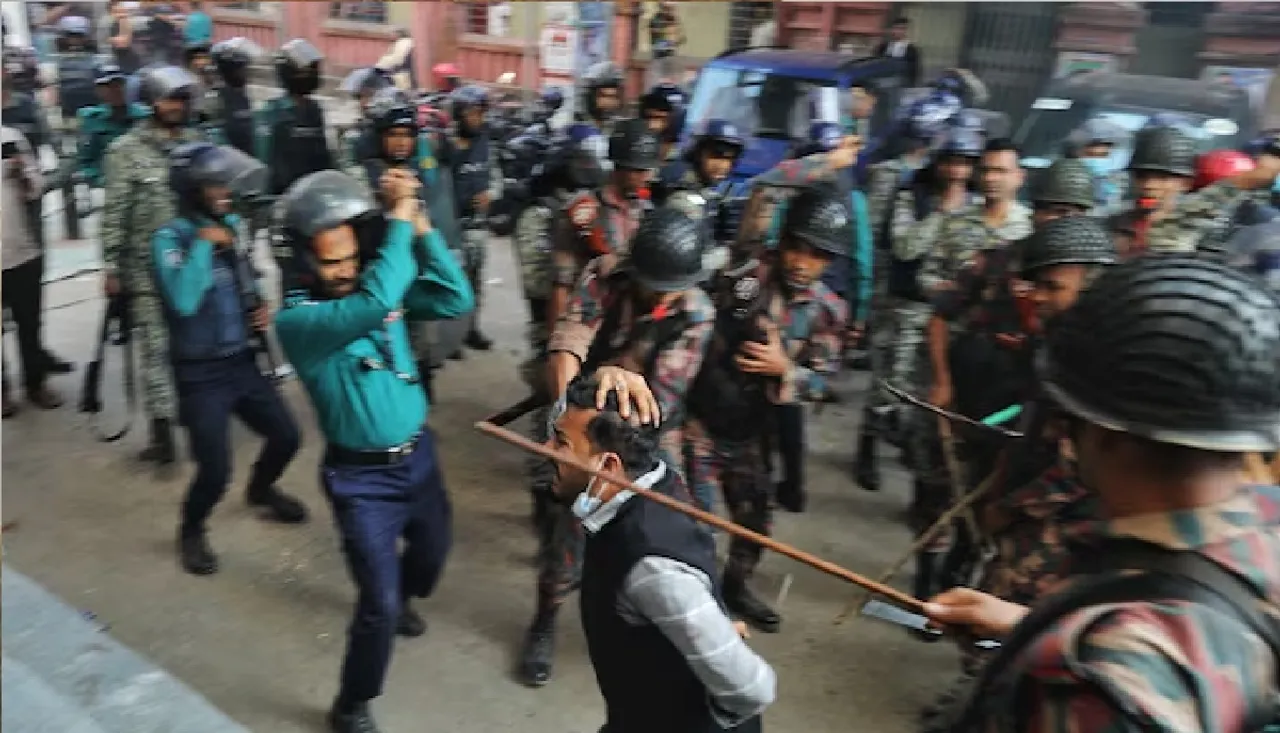 Lawyer killed during protests to release arrested Hindu monk in Bangladesh