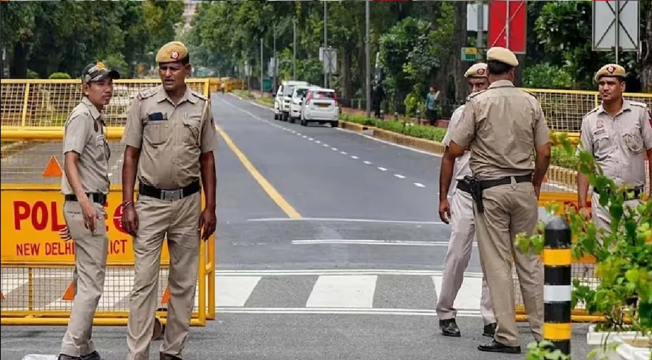 delhi police Untitled