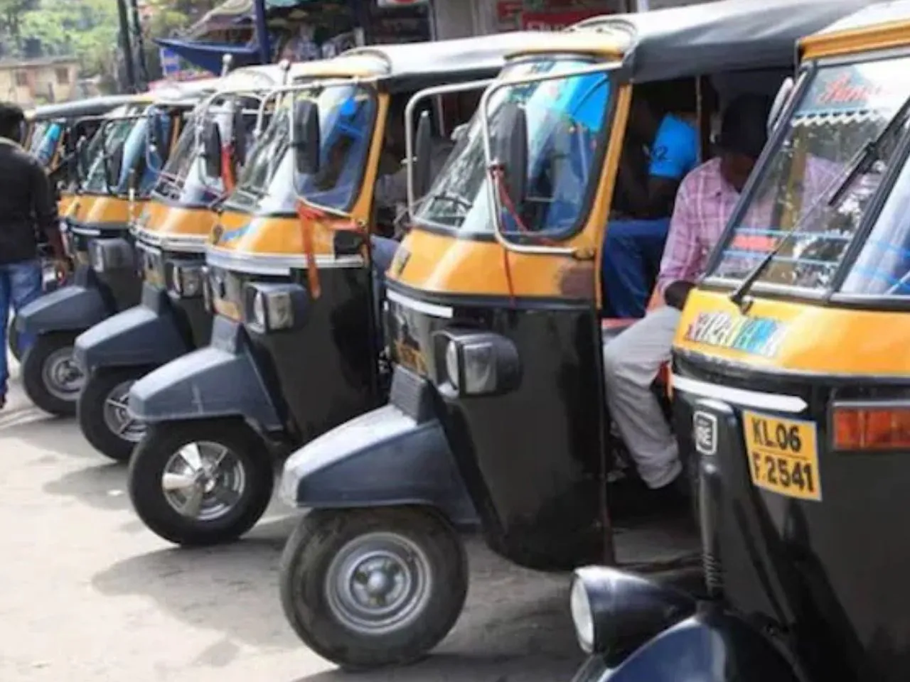 auto rickshaw