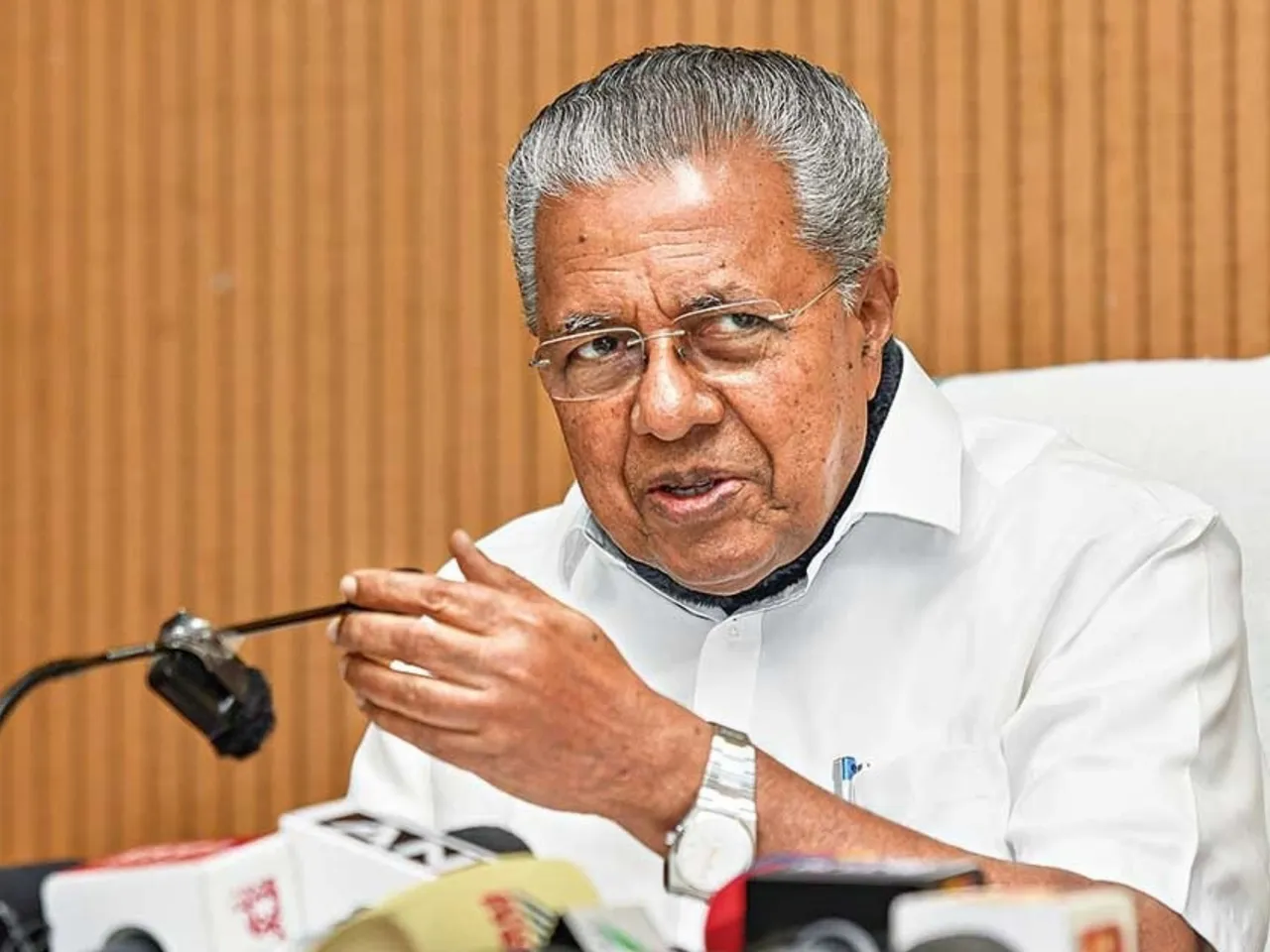 pinarayi vijayan1