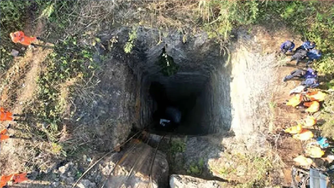 Death toll rises to four in Umrangso coal mine tragedy