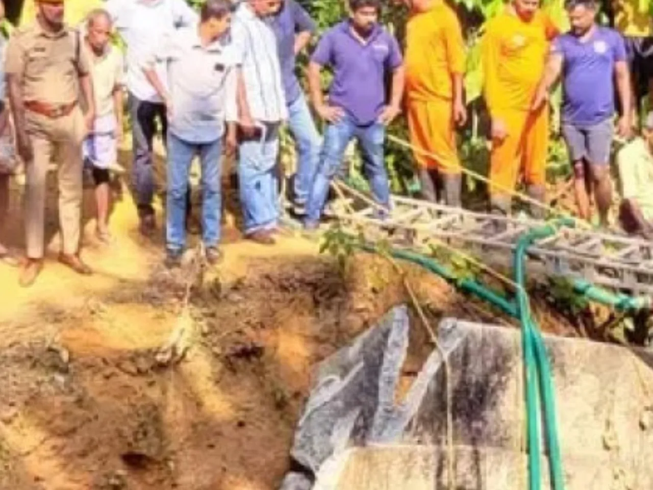 well caved worker ACCIDENT