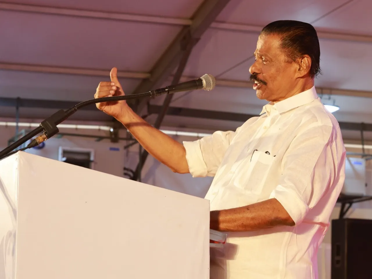 m v govindan cpm