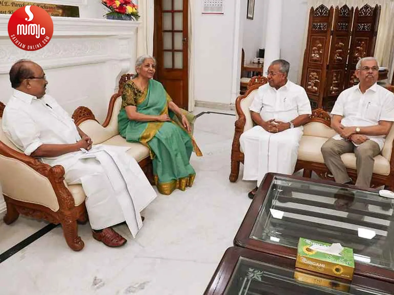 pinarai vijayan nirmala sitaraman visit