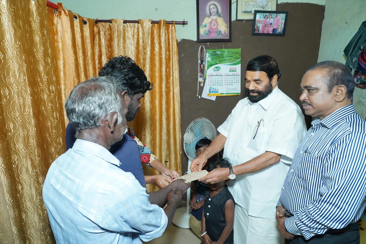 Financial assistance handed over