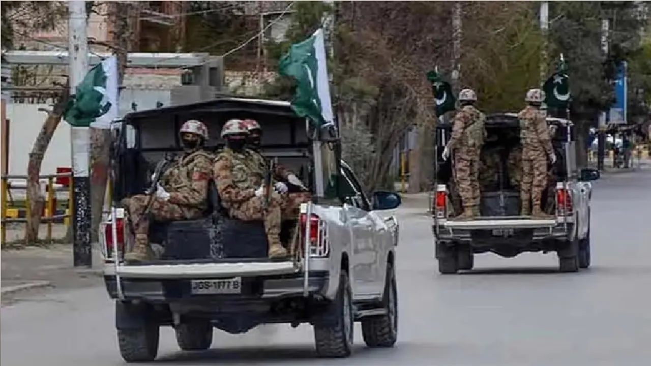 Pakistani troops
