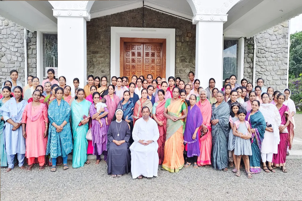 vellikulam mothers