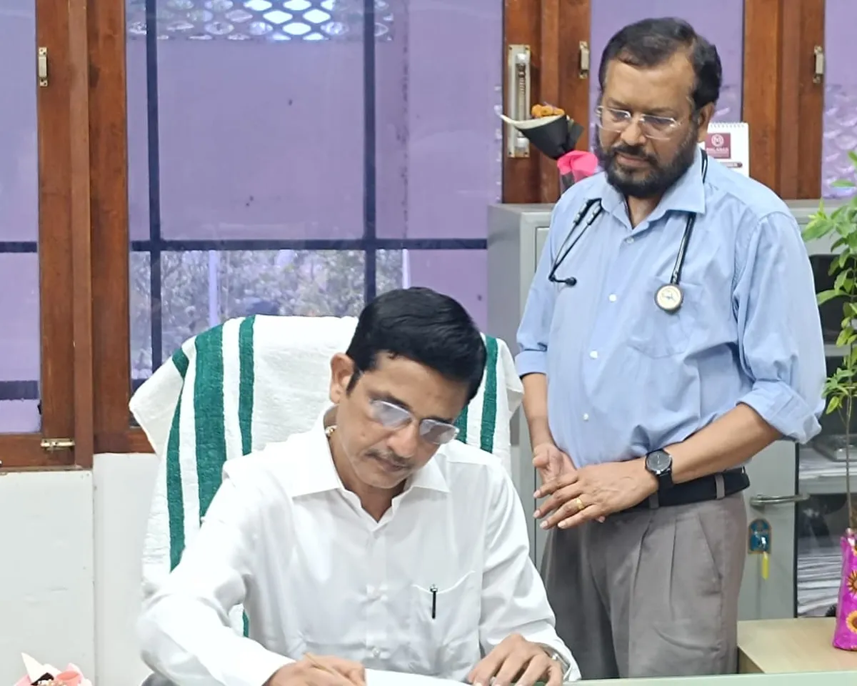 dr. b padmakumar