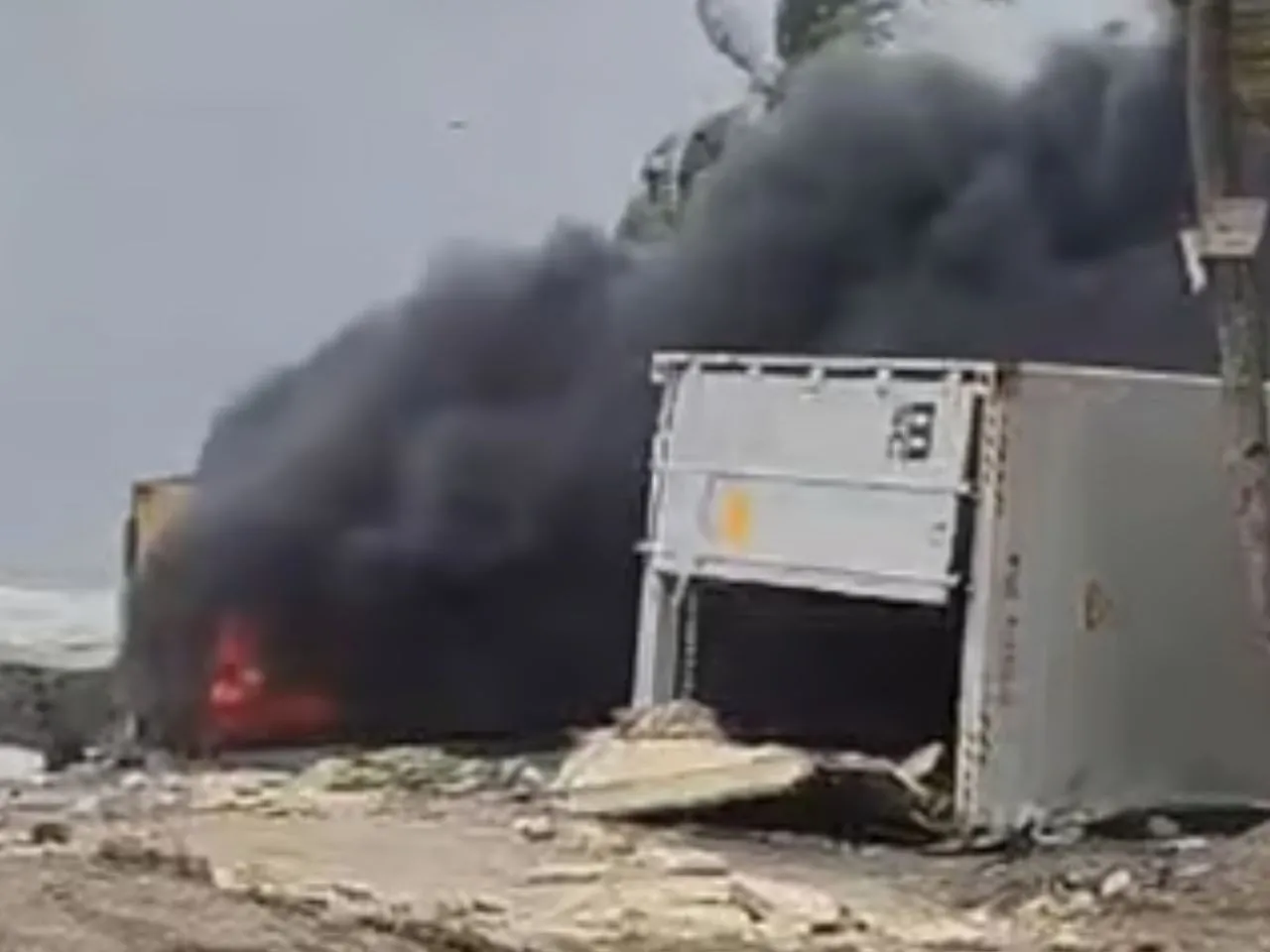 kollam container fire