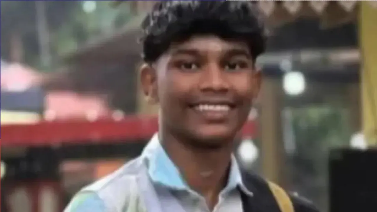 Untitledtharoorranandhu 