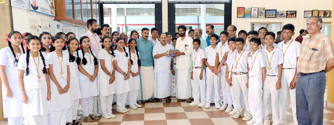 books distributed