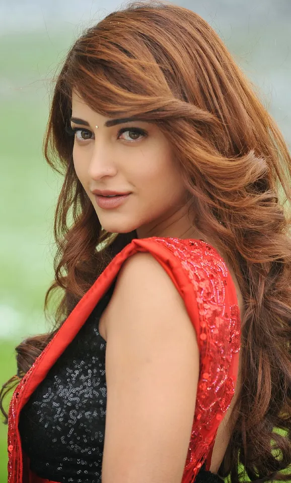 shruti-hassan-hot-navel-photos-3