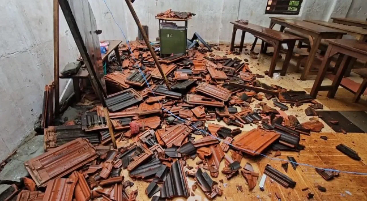 school-collapse-thrithala