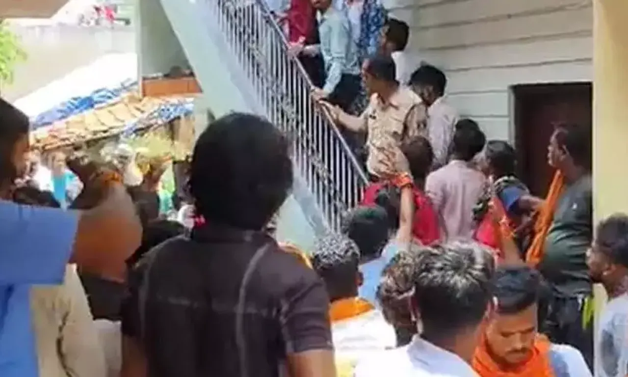2655685-bajrangdal