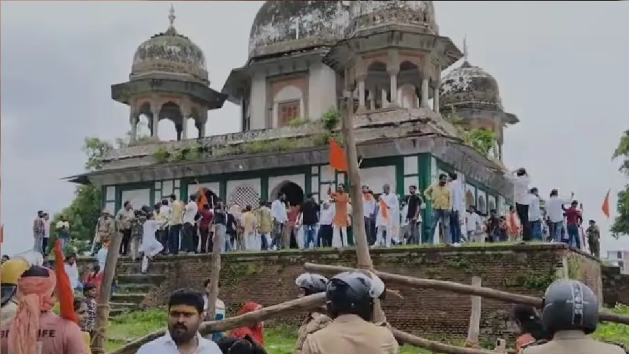 Untitledasimmuneer