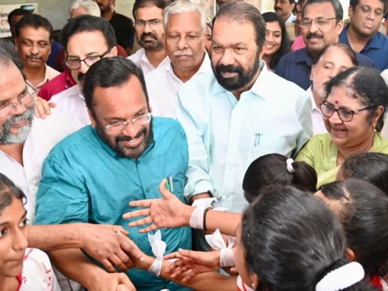 images (1280 x 960 px)(10)