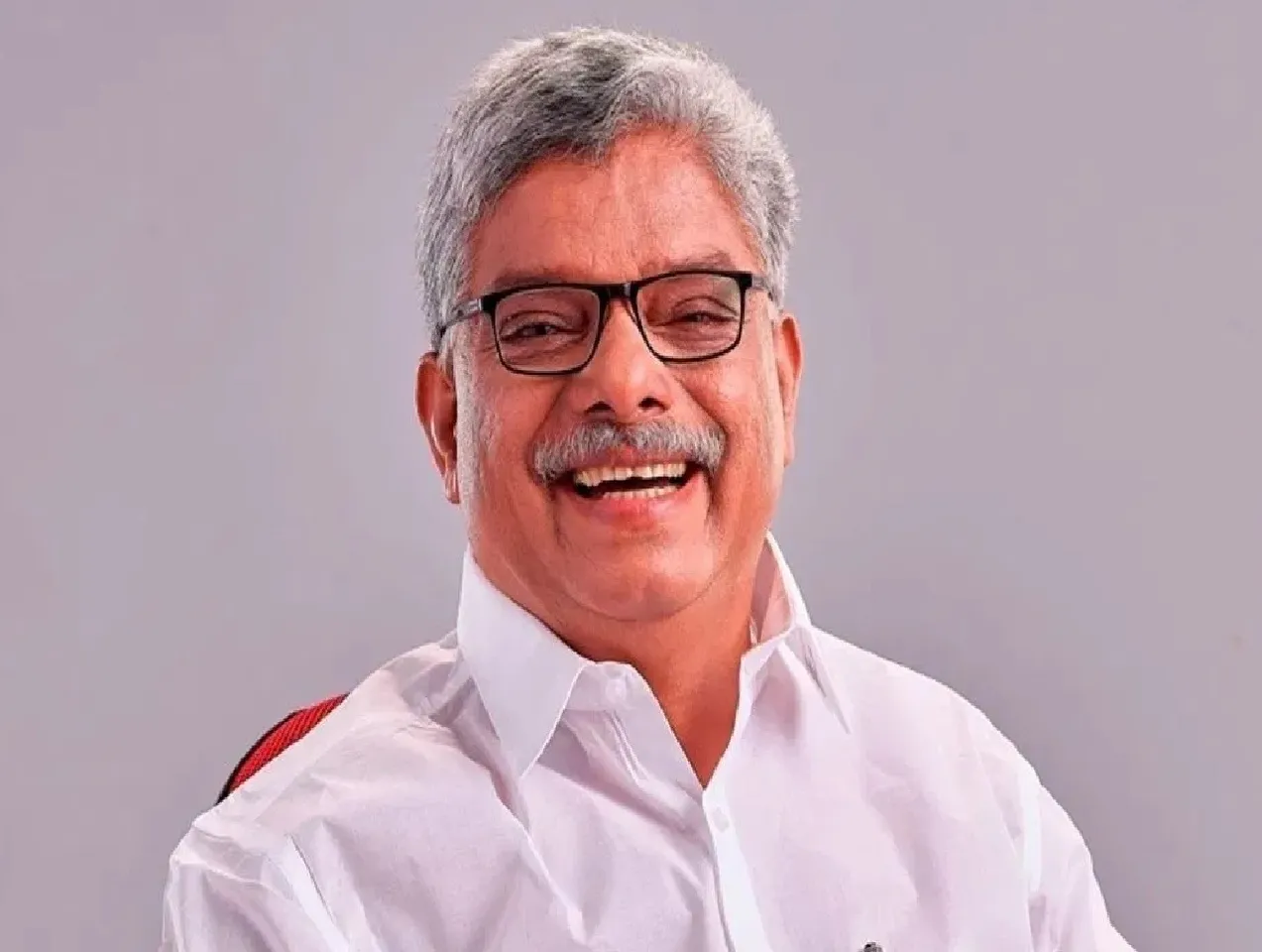 VAZHOOR SOMAN1