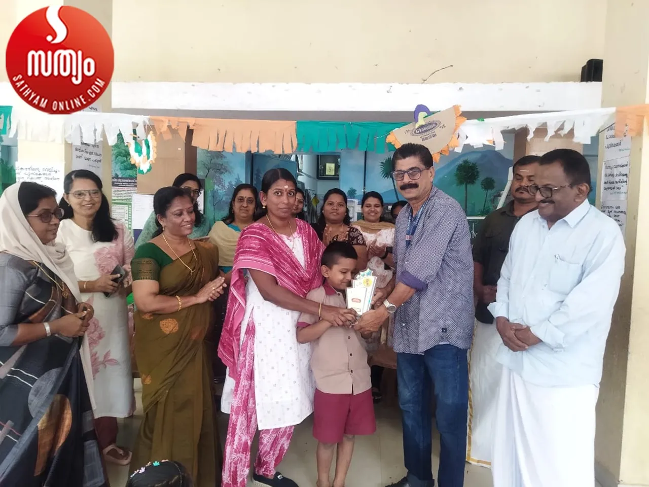pallavoor govt. school
