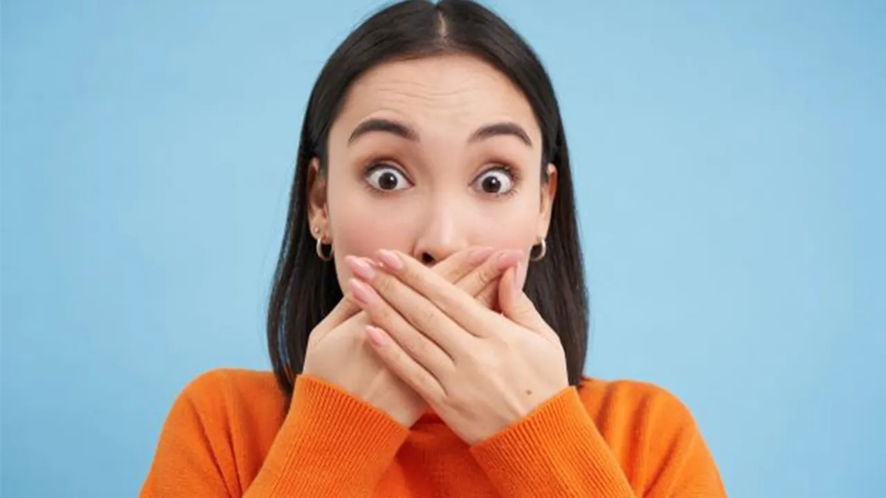 hiccups-signs-and-symptoms-1710650028