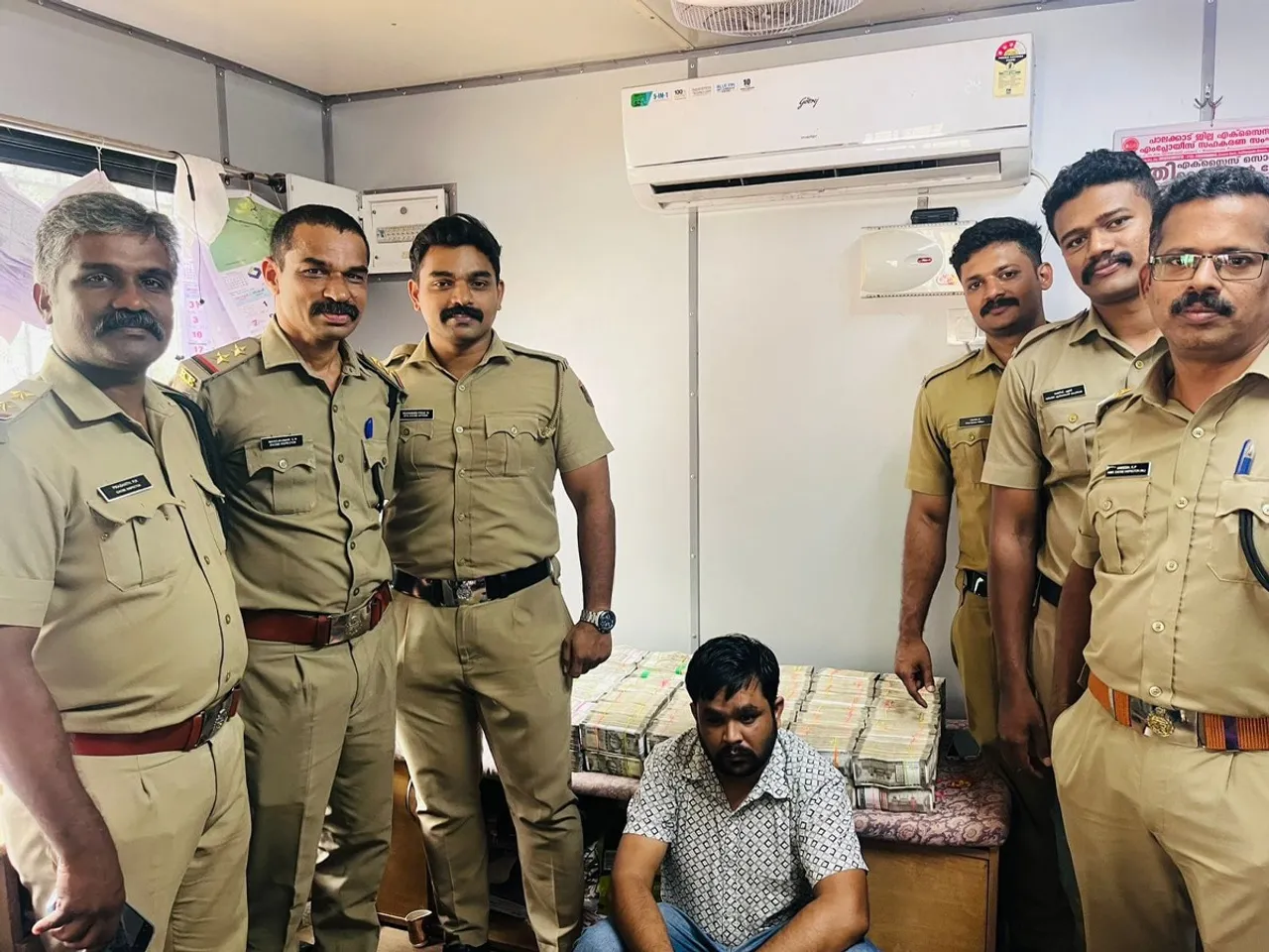 black money seased palakkad-2