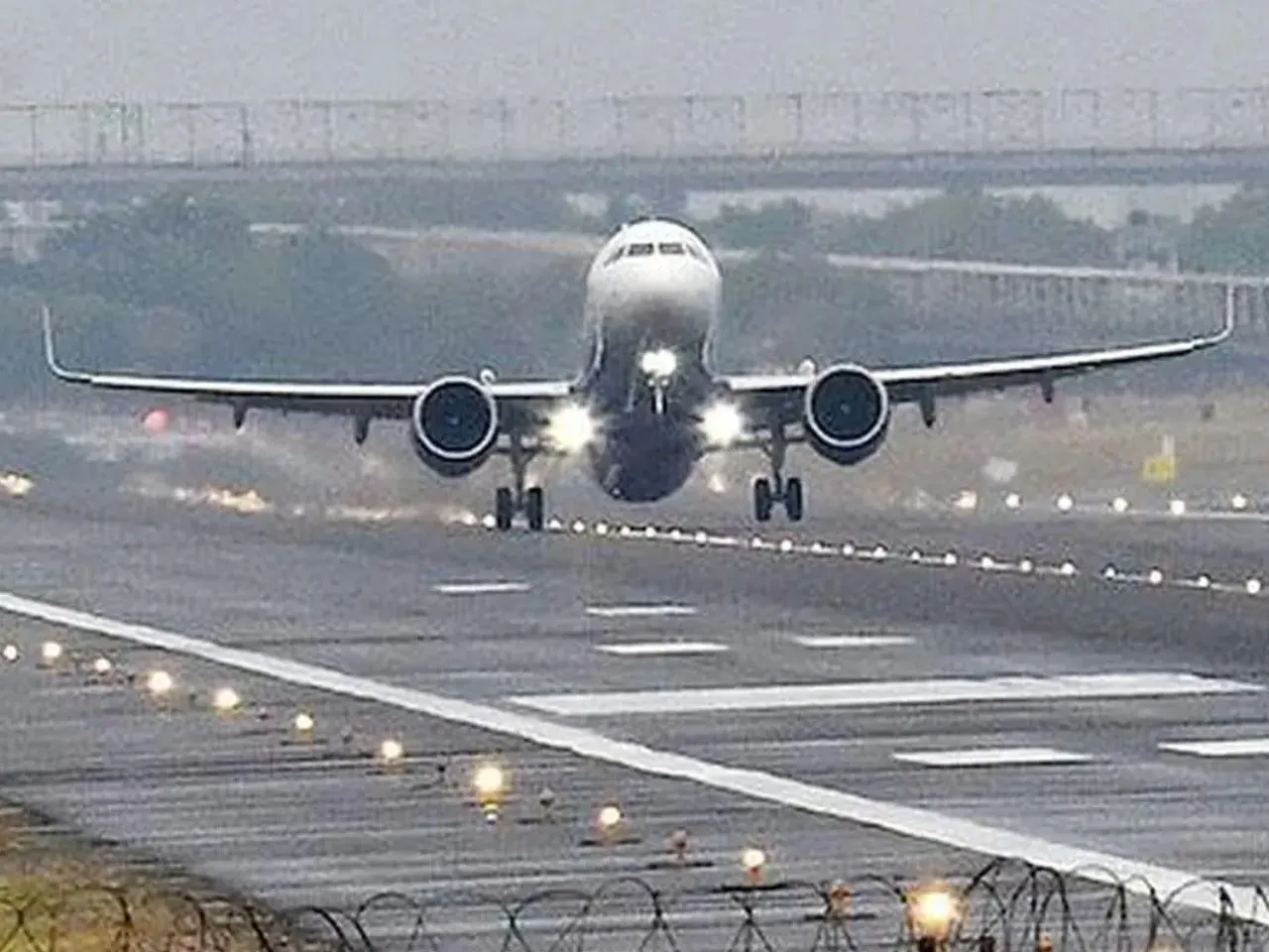 images (1280 x 960 px)(490)