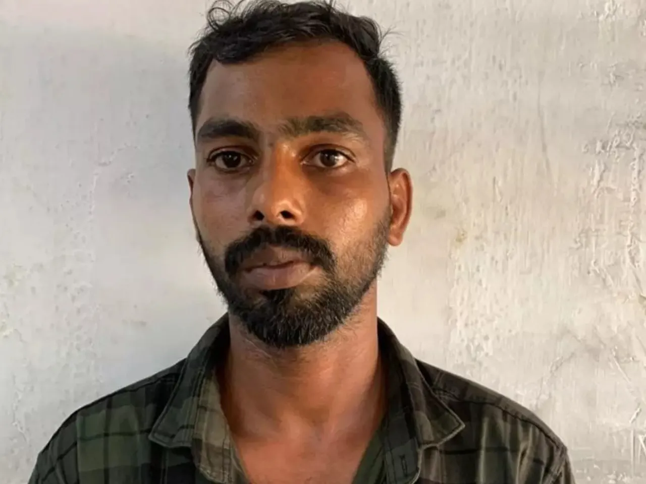 images (1280 x 960 px)(107)