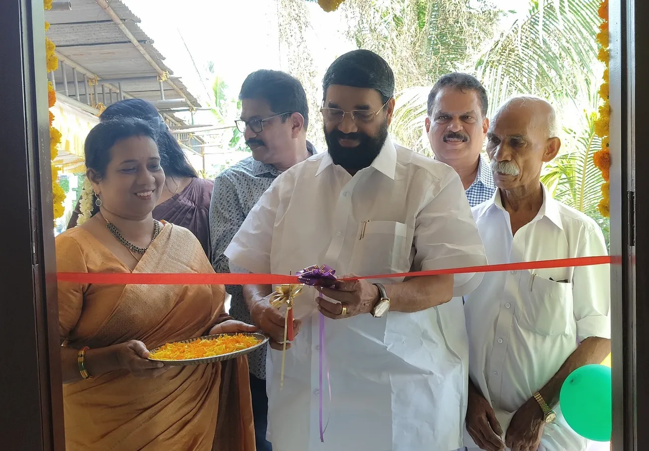 pakal veed Aymanam inauguration