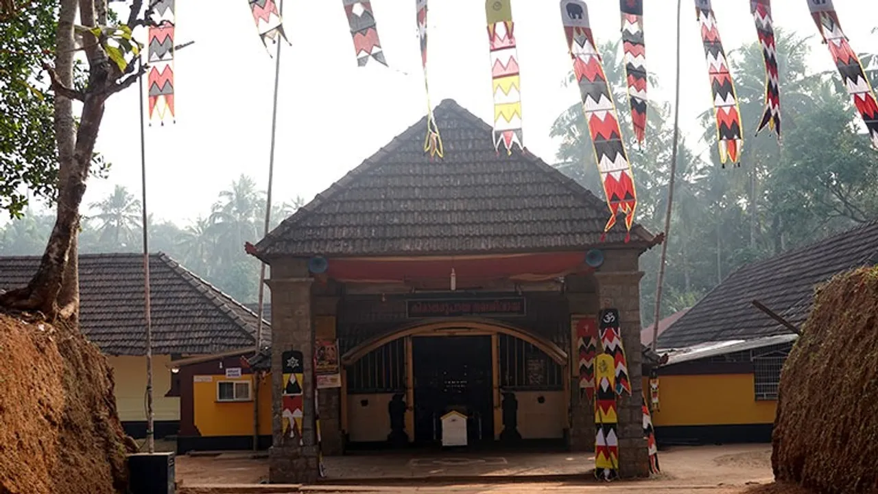BalusseryVettakkorumakanTemple