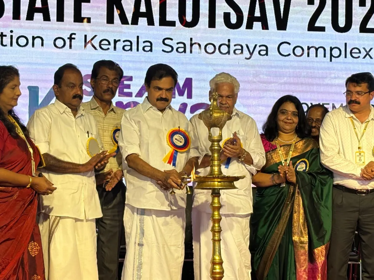 2e7f886f-ec7d-43d4-8d65-bcea08ce3000