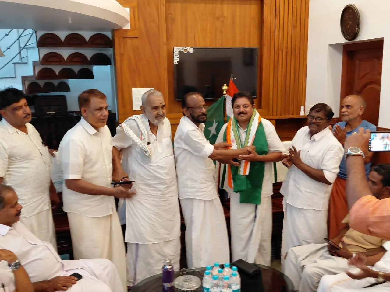 8a47df5b-e6d4-4e01-a89f-9b9e0980b296