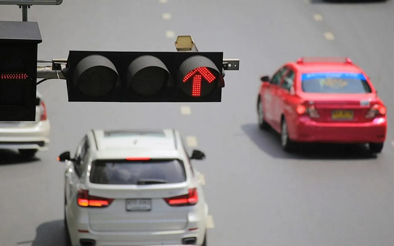 image_1024x640_SYcJCJq7M44Z