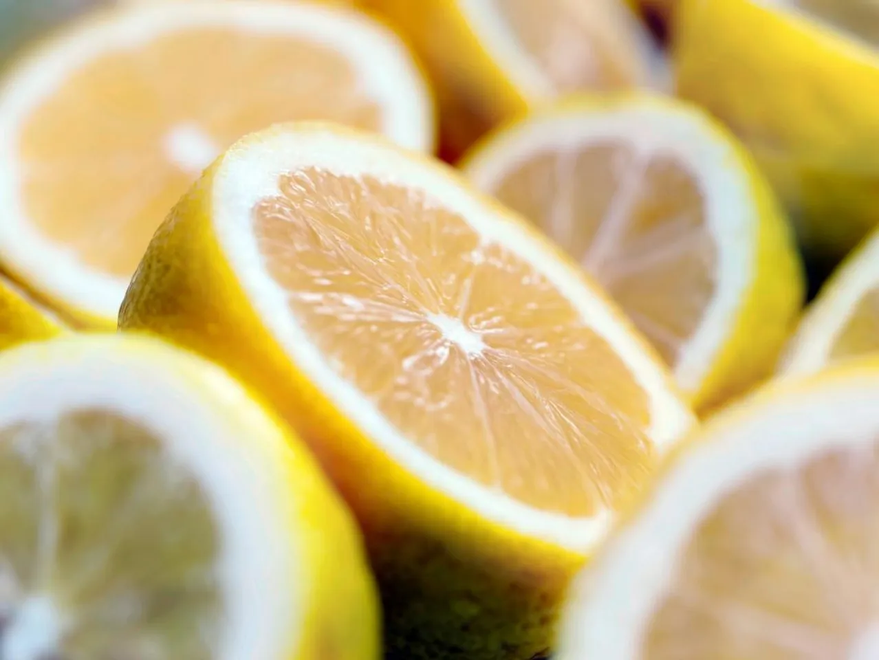 lemons-can-be-healthful-and-refreshing