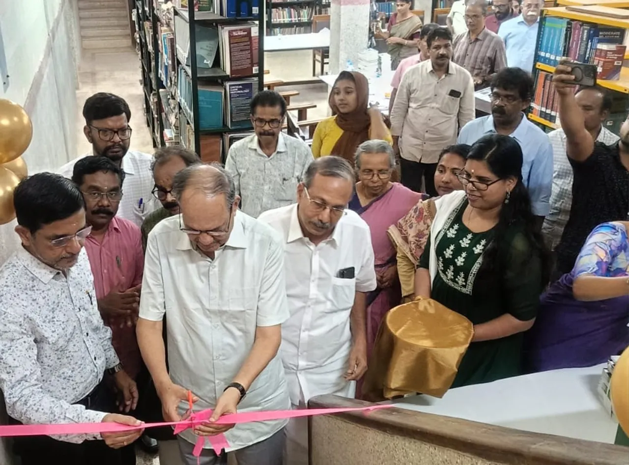 alappuzha medical college library