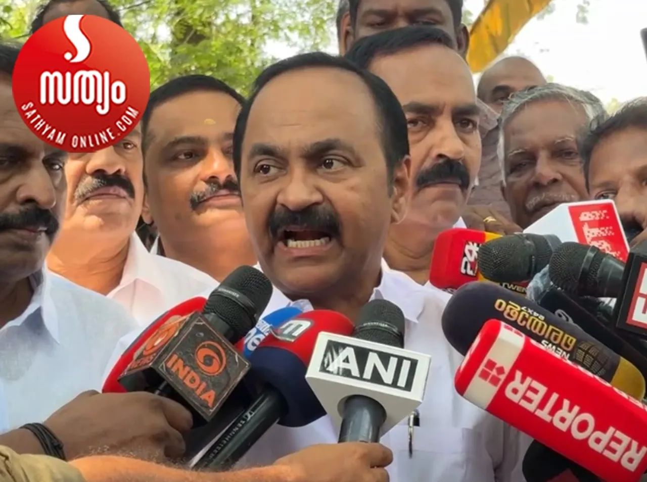 vd satheesan press meet-2