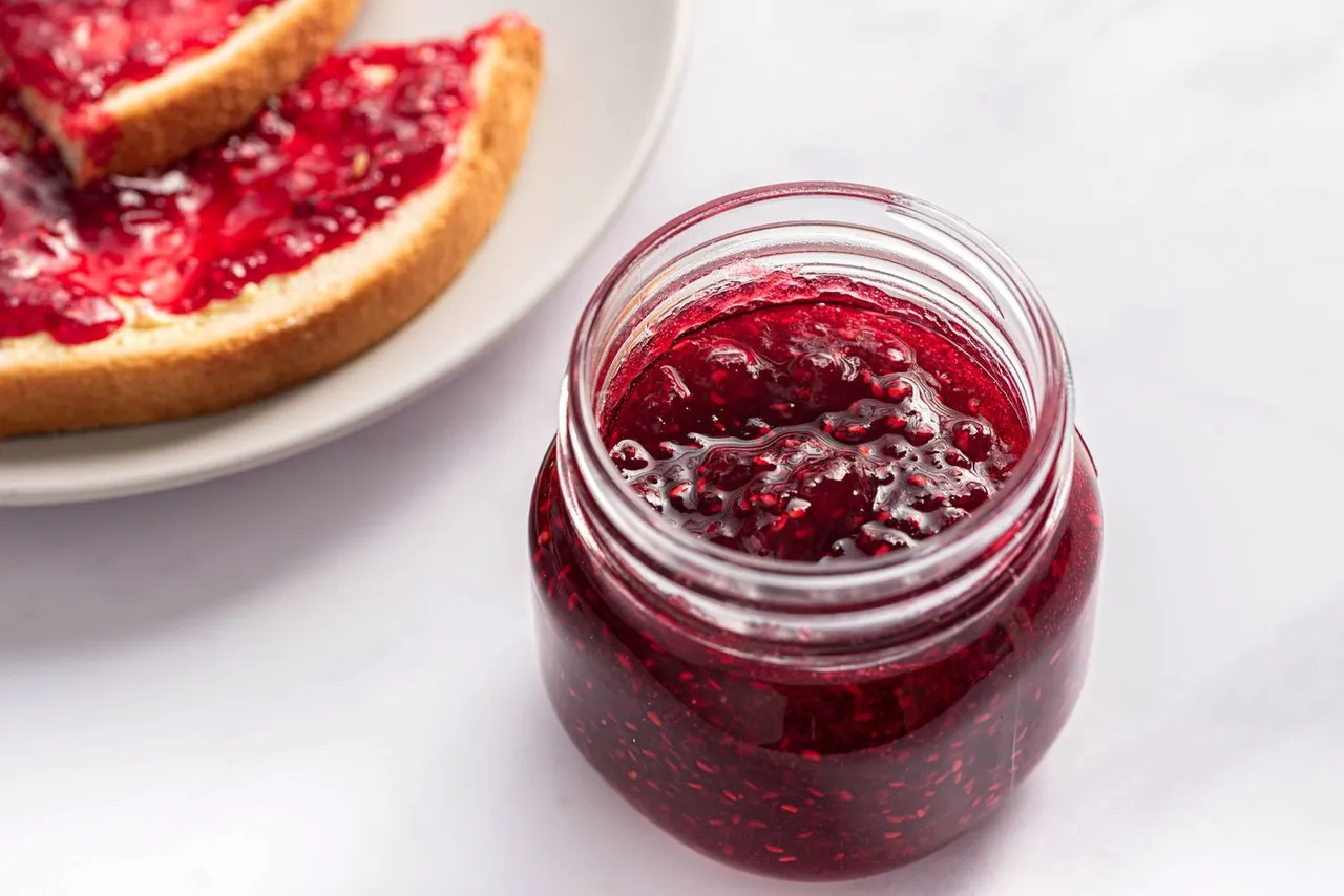 raspberry-jam-recipe-1327857-hero-01-9dfafbf355404f7a874013c76d89c144